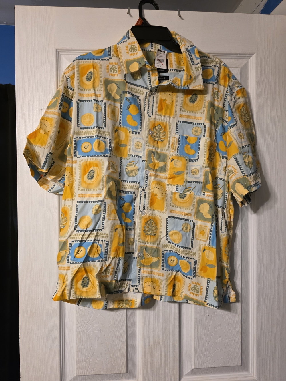 Tilly's Yellow & Blue Short-Sleeve Fruit Print Button-Down Shirt
